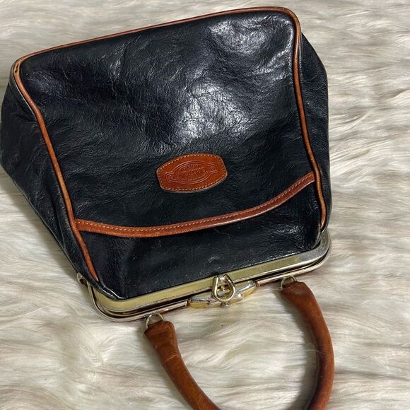 Oroton Australia Leather Vintage Handle Bag in Black/Brown - Picture 11 of 11